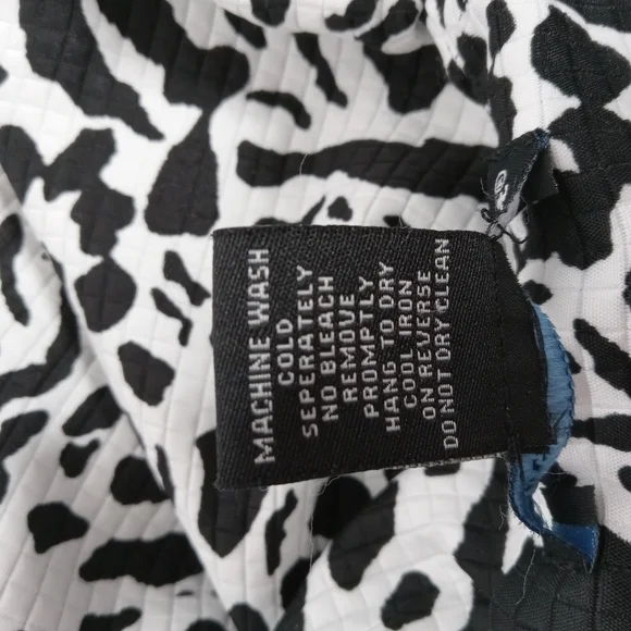 Saint Tropez West‎ Monochrome Patterned Jacket SIZE LARGE BLK. AND WHITE VGC - Picture 11 of 11